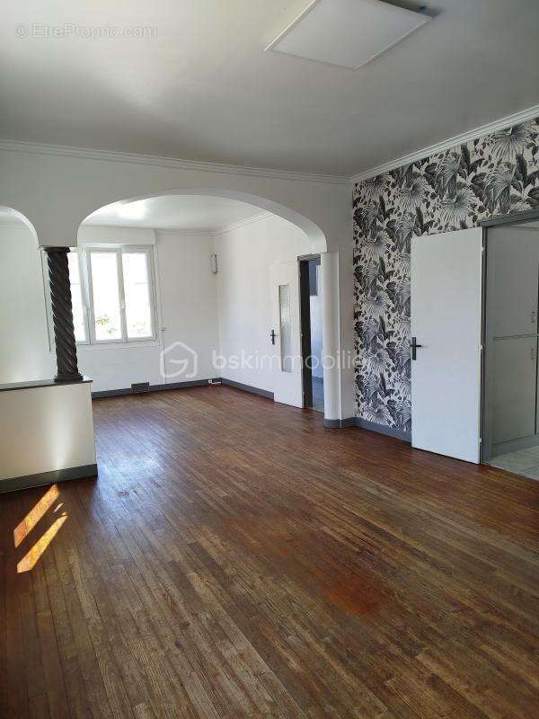 Maison à DAMMARIE-LES-LYS