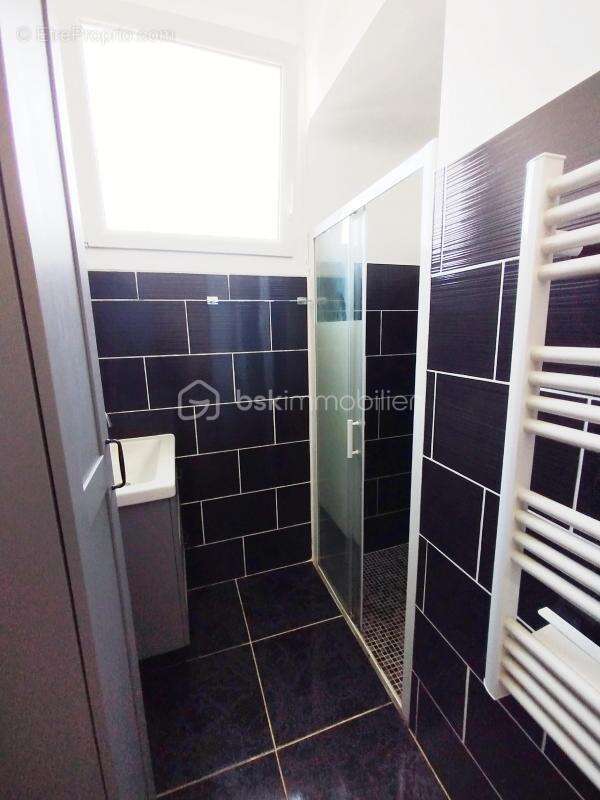 Maison à DAMMARIE-LES-LYS