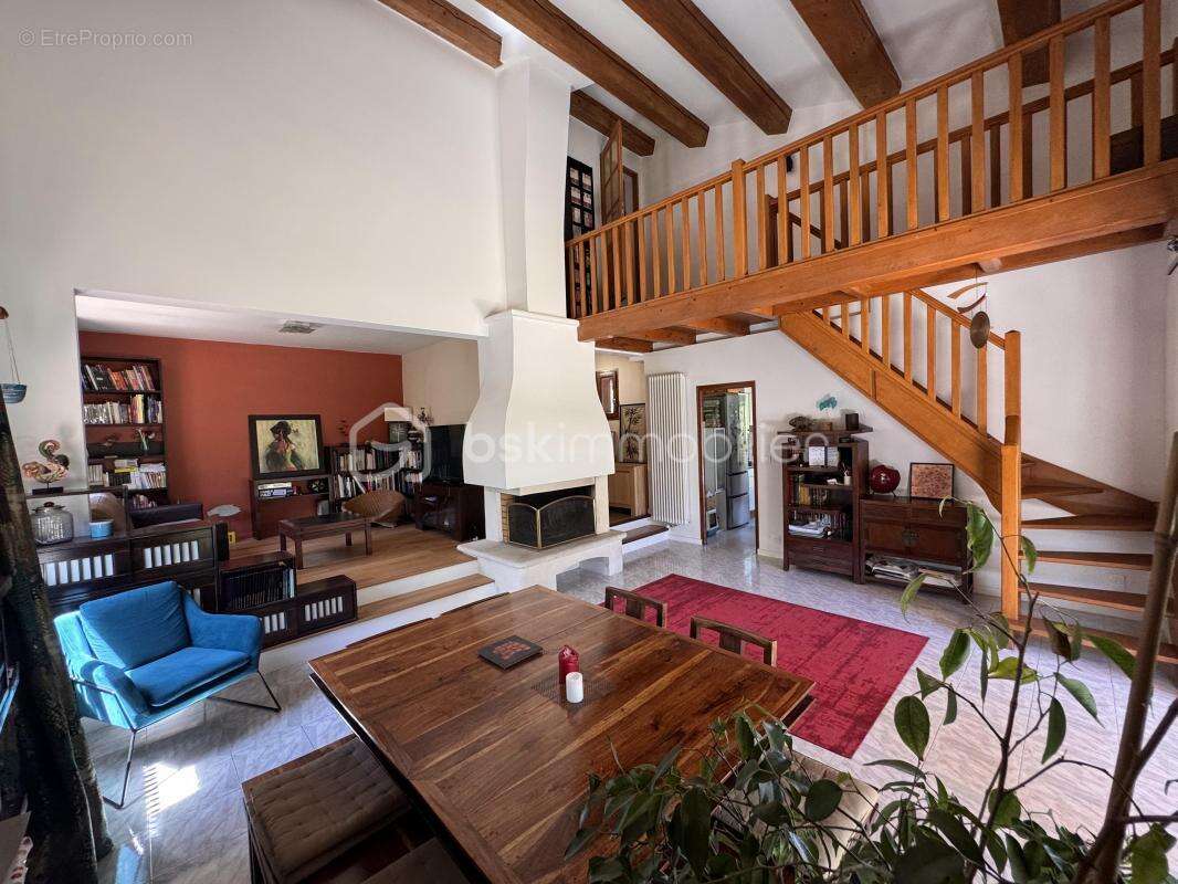 Maison à GIGNAC-LA-NERTHE