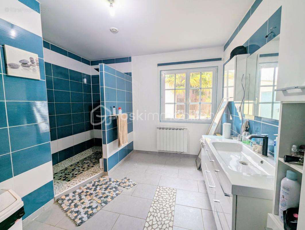 Maison à EAUCOURT-SUR-SOMME