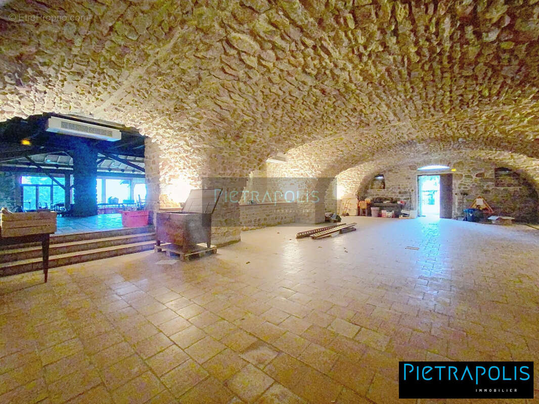 Maison à VILLEFRANCHE-SUR-SAONE