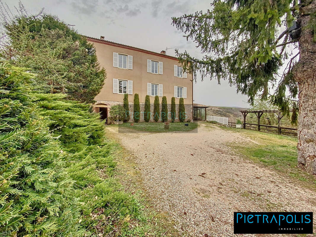 Maison à VILLEFRANCHE-SUR-SAONE