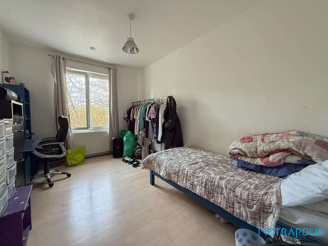 Maison à FONTAINES-SAINT-MARTIN