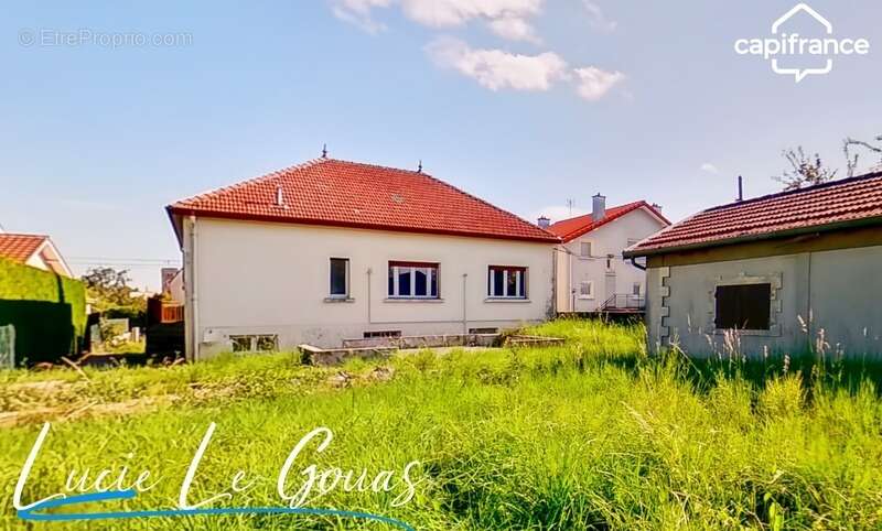 Maison à HAUCOURT-MOULAINE