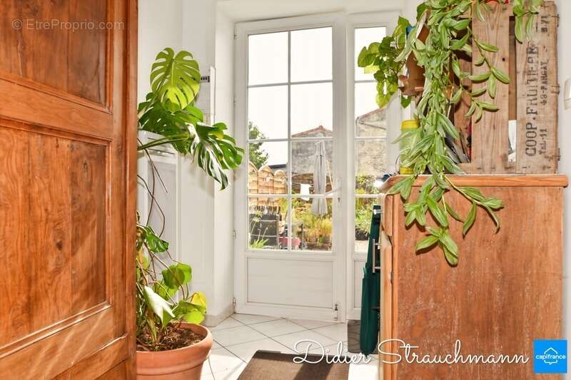 Maison à AIGREFEUILLE-D&#039;AUNIS