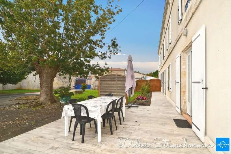 Maison à AIGREFEUILLE-D&#039;AUNIS