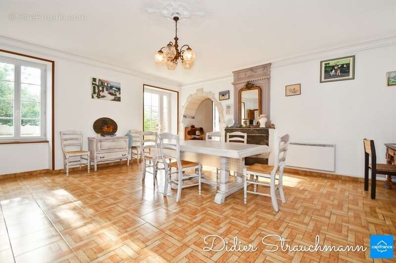 Maison à AIGREFEUILLE-D&#039;AUNIS