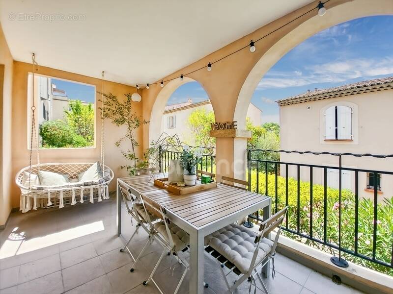 Appartement à MALLEMORT