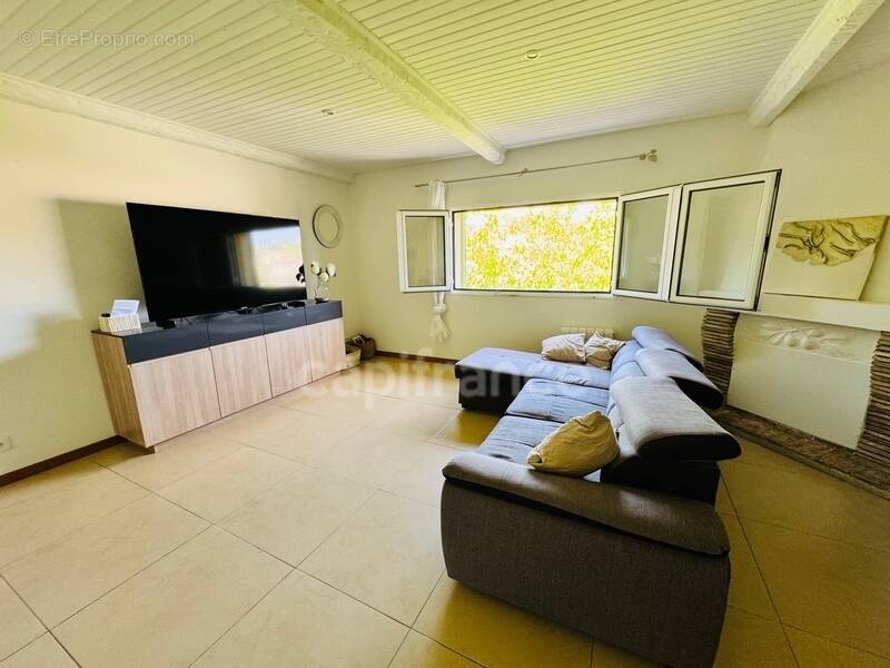 Appartement à MONTAUROUX