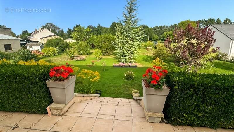 Maison à PONTFAVERGER-MORONVILLIERS