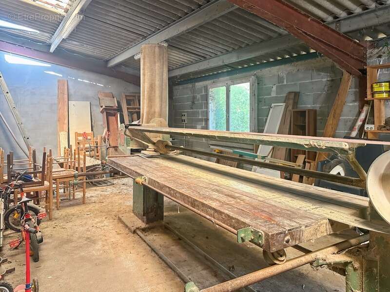 Maison à MONTESQUIOU