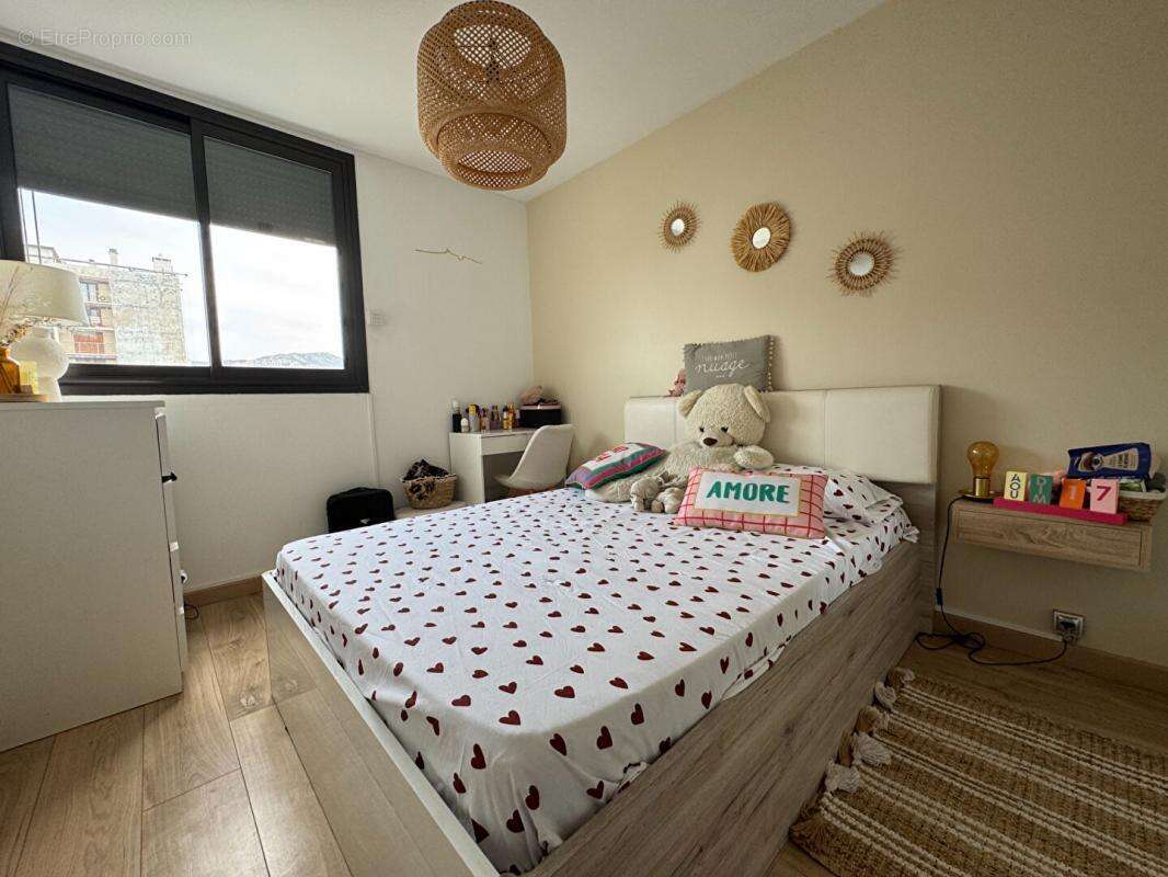 Appartement à MARSEILLE-9E