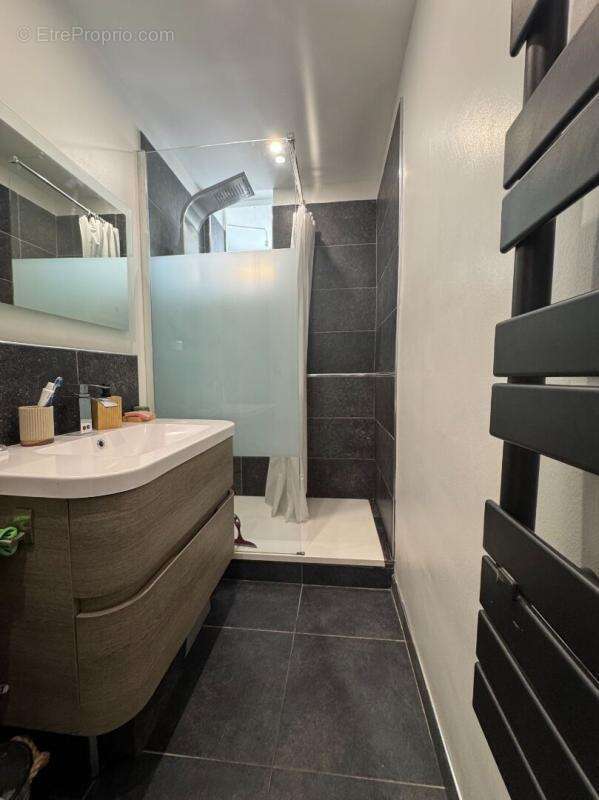 Appartement à MARSEILLE-9E