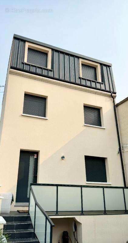 Maison à FONTENAY-SOUS-BOIS