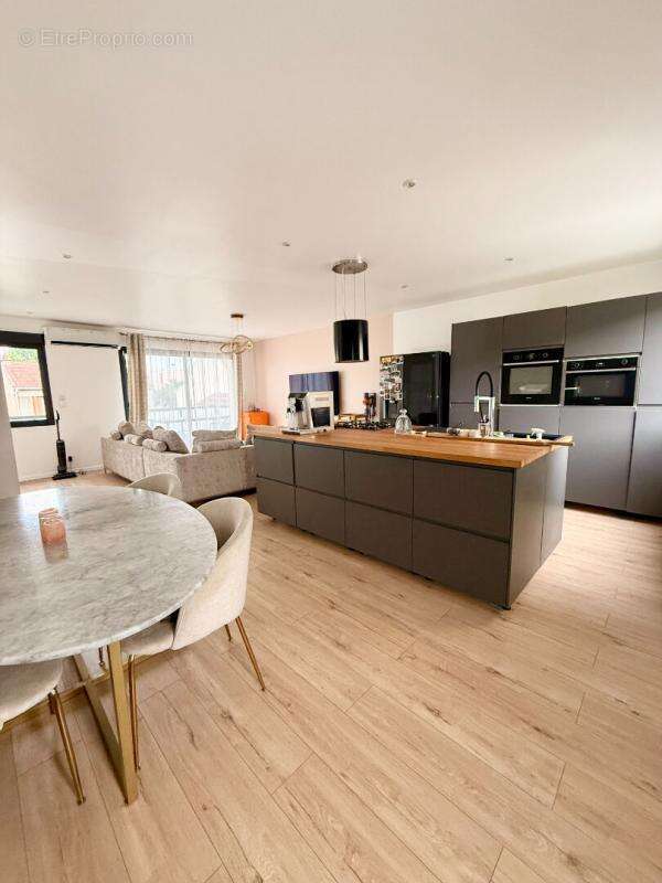 Maison à FONTENAY-SOUS-BOIS