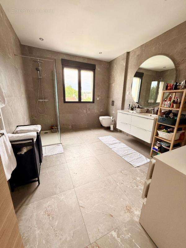 Maison à FONTENAY-SOUS-BOIS