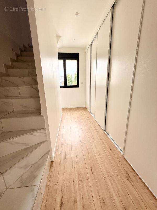 Maison à FONTENAY-SOUS-BOIS