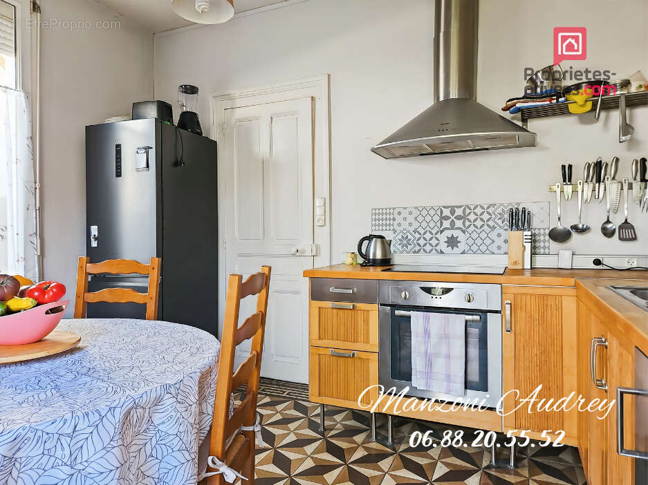 Maison à SAINTE-SAVINE