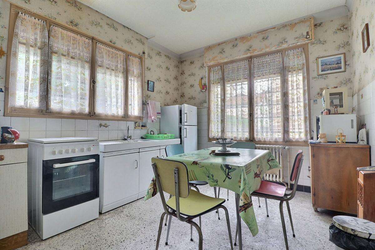 Maison à VALS-LES-BAINS