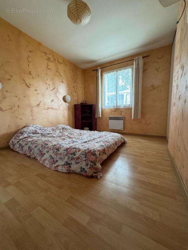 Maison à L&#039;EGUILLE