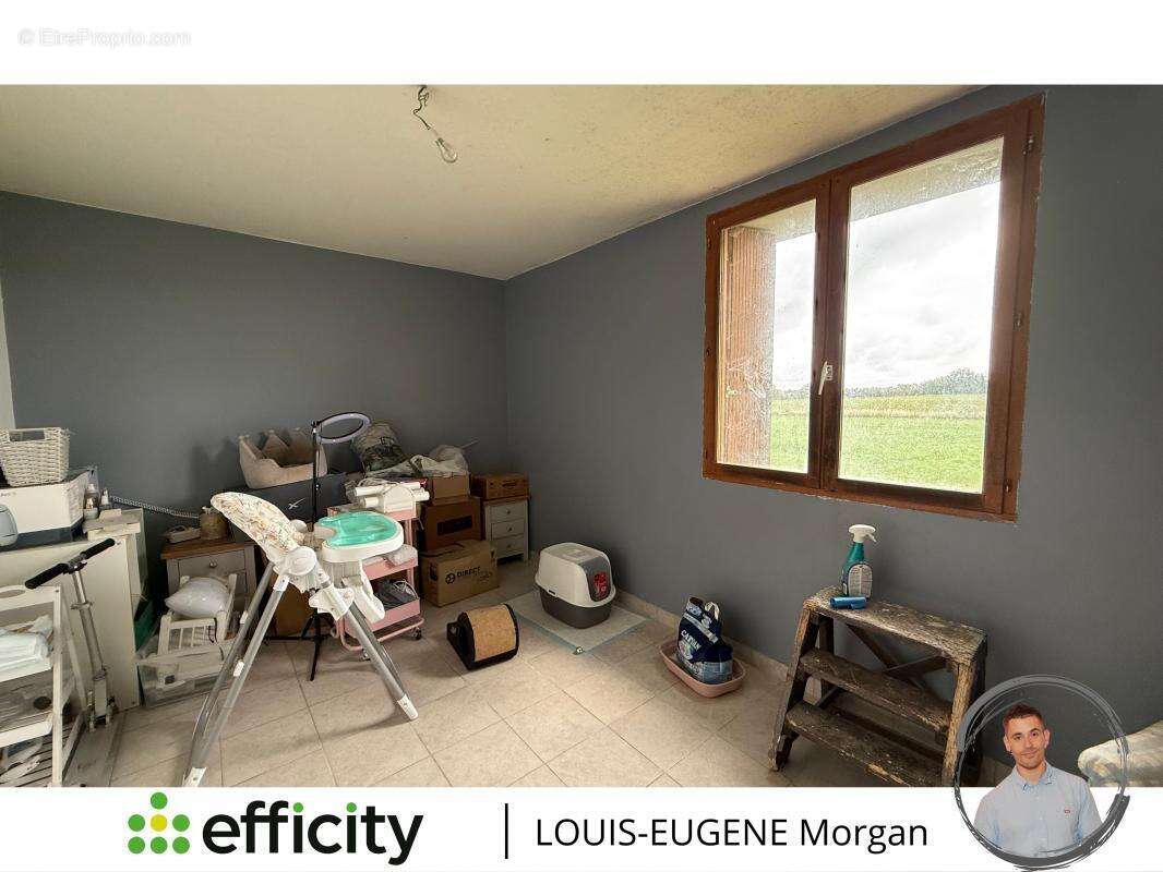 Maison à AVAILLES-LIMOUZINE