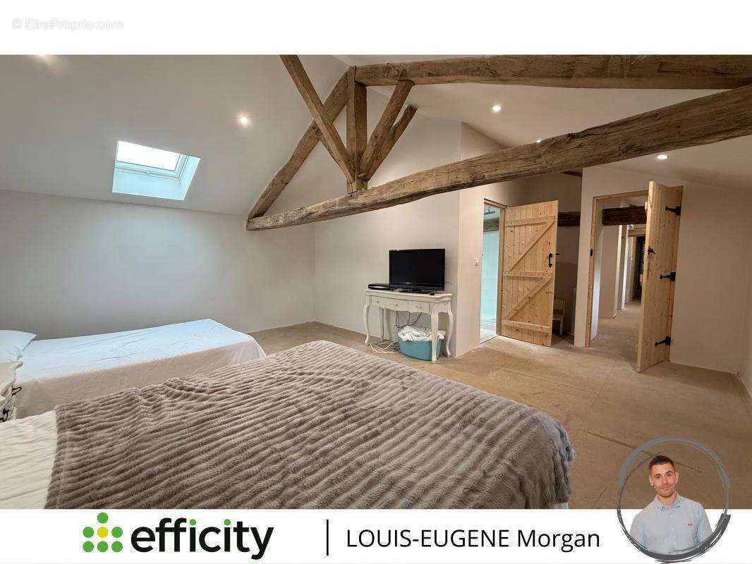 Maison à AVAILLES-LIMOUZINE