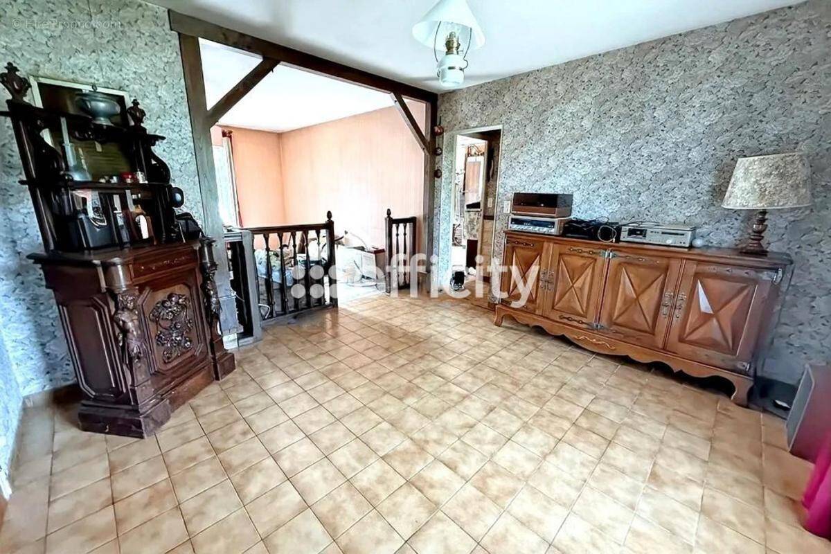 Maison à VERTEUIL-SUR-CHARENTE