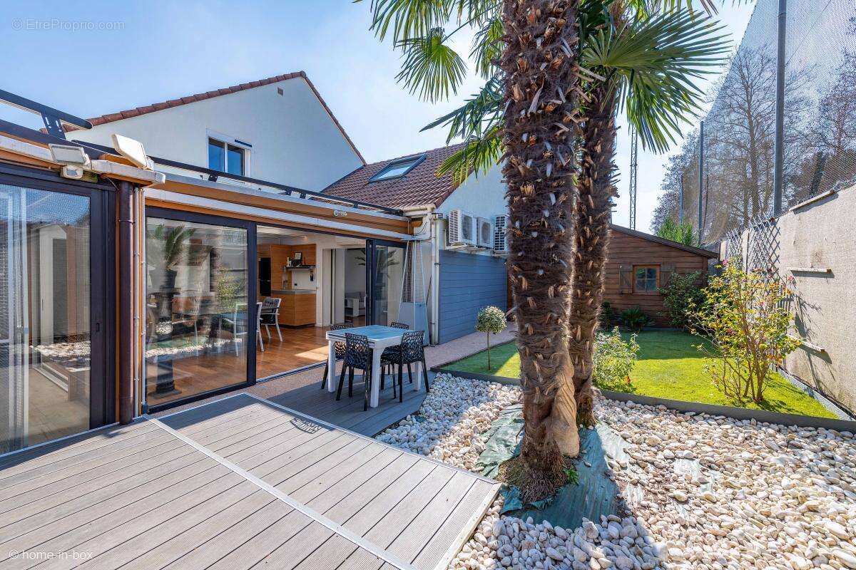 Maison à NOISY-LE-GRAND