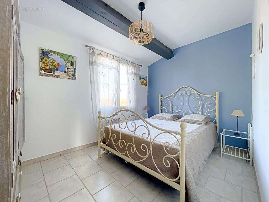 Maison à SAINT-JULIEN