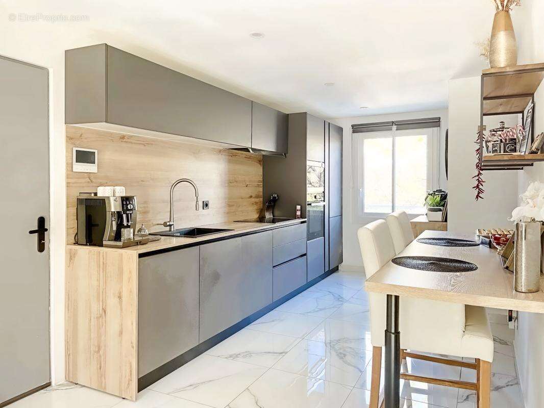 Maison à SAINT-JULIEN