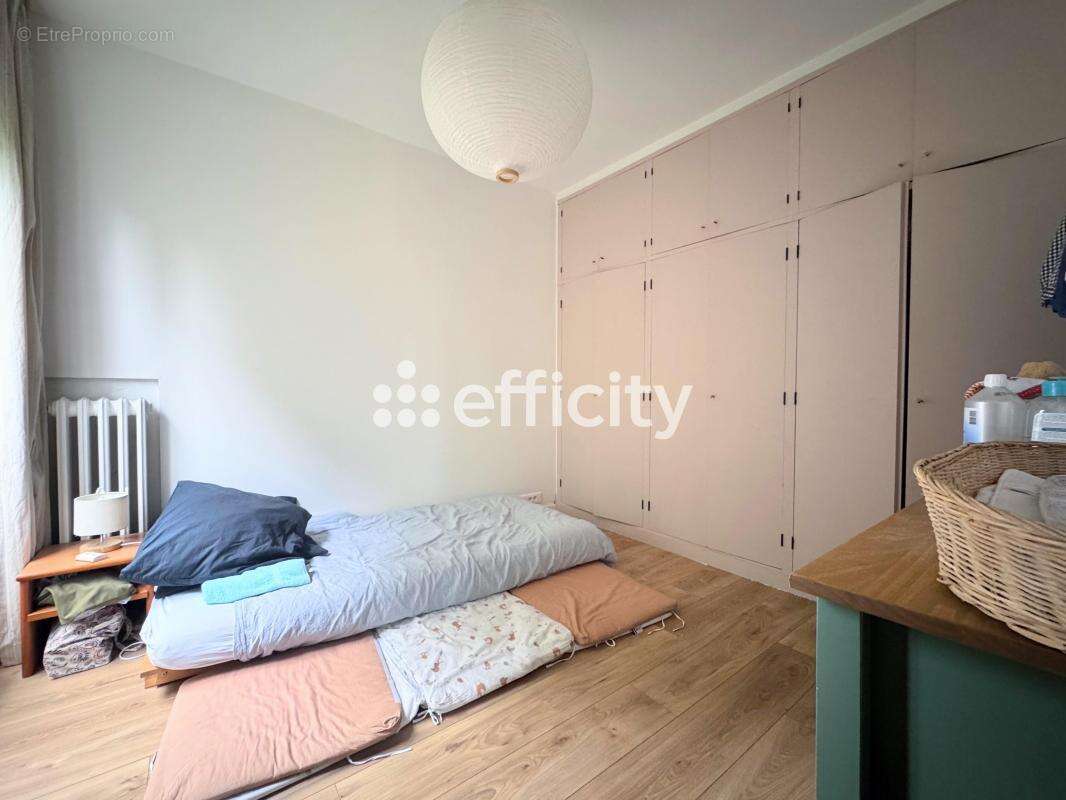 Appartement à MAISONS-ALFORT