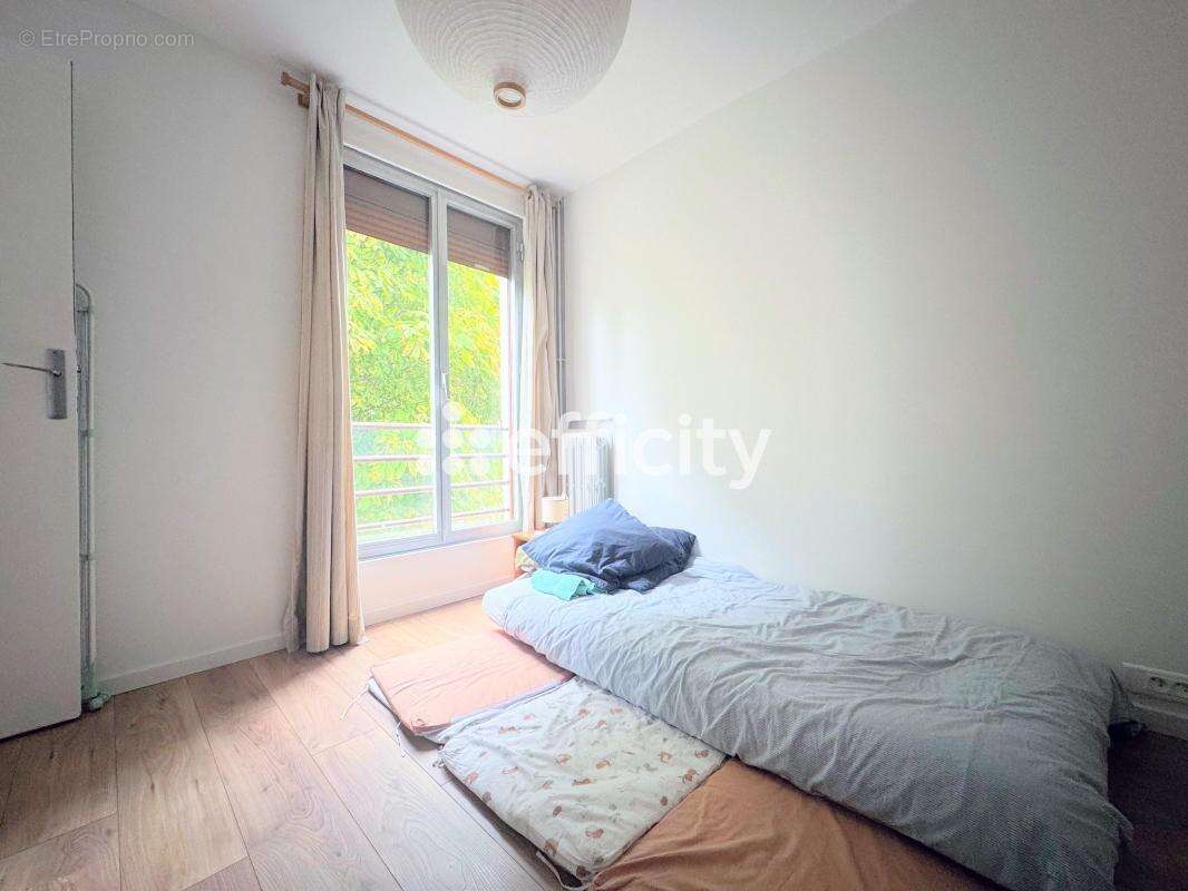 Appartement à MAISONS-ALFORT