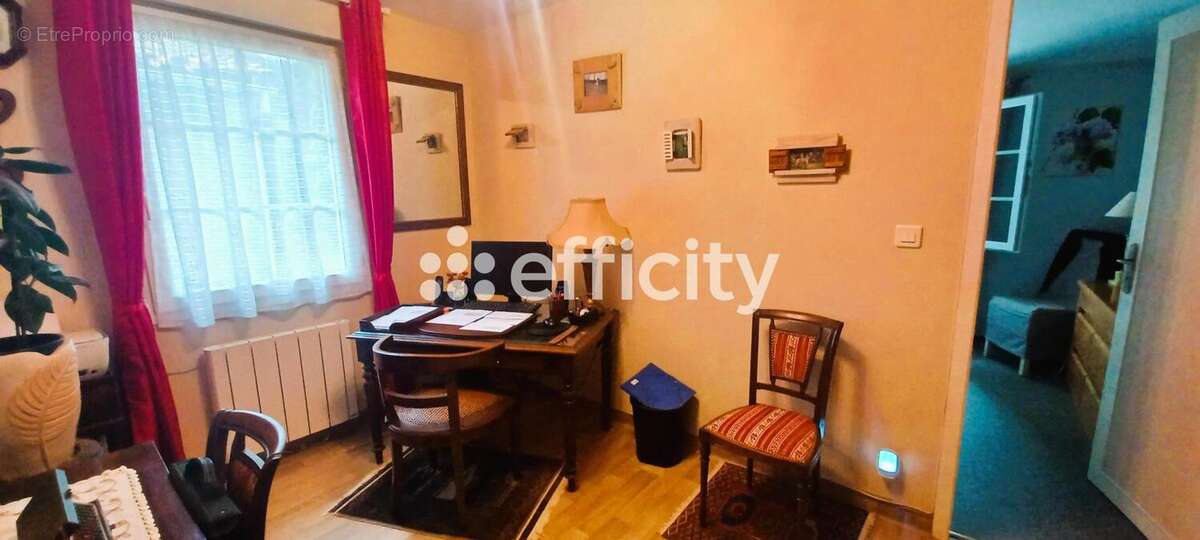 Maison à ANGLARDS-DE-SAINT-FLOUR