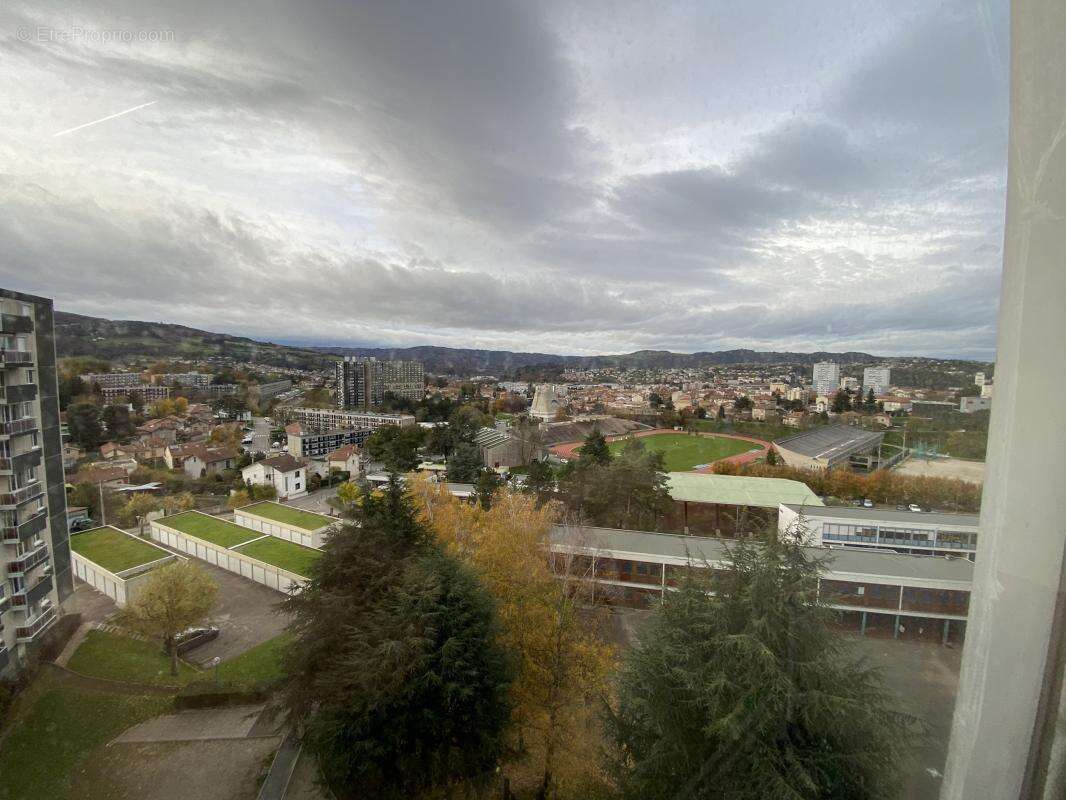 Appartement à FIRMINY