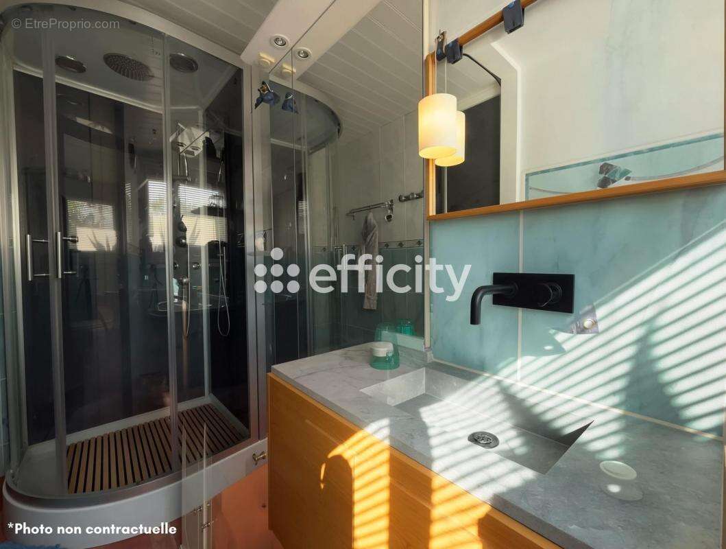 Maison à LA PLAINE-SUR-MER