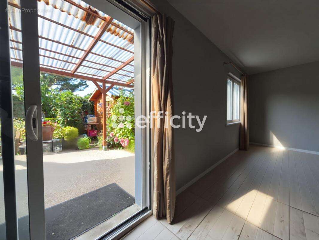 Maison à LA PLAINE-SUR-MER