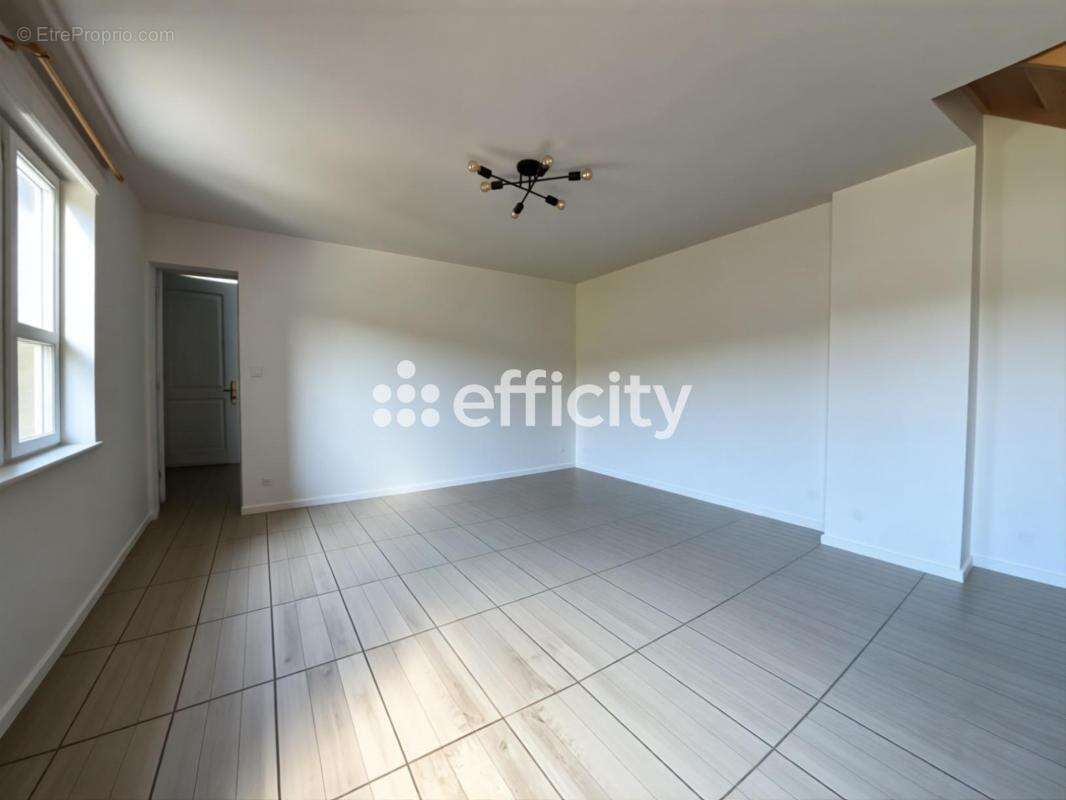 Maison à LA PLAINE-SUR-MER