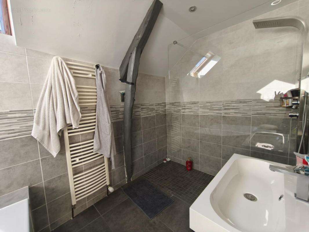 Maison à CORMEILLES-EN-VEXIN