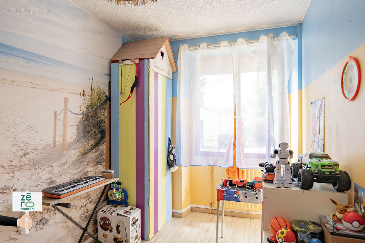 Maison à SAINT-ETIENNE-DU-BOIS