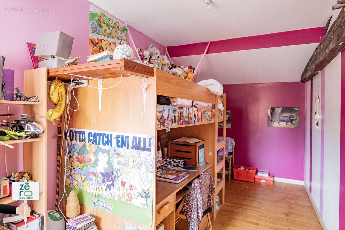 Maison à SAINT-ETIENNE-DU-BOIS