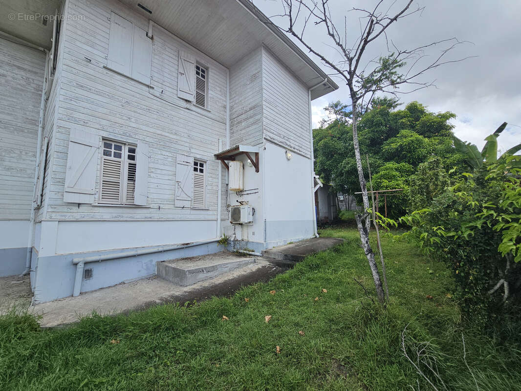 Maison à FORT-DE-FRANCE