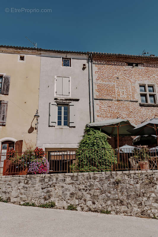 Maison à PENNE-D&#039;AGENAIS