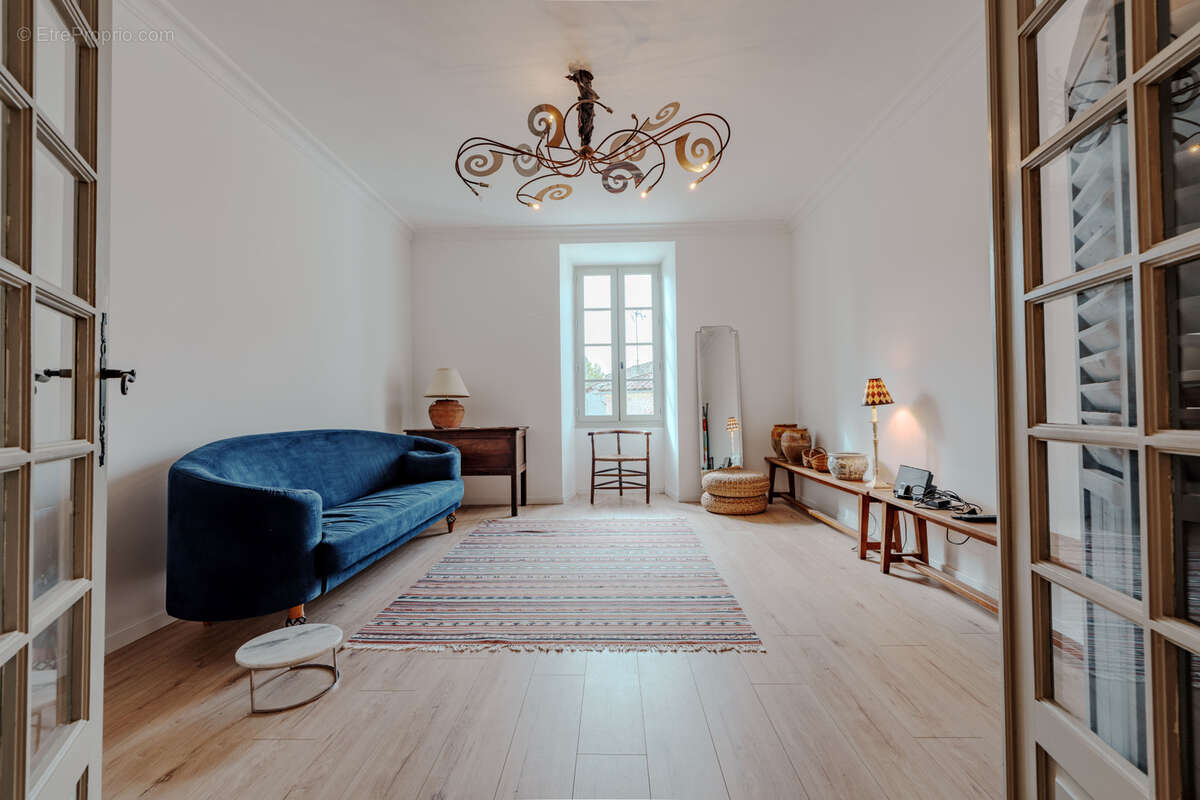 Maison à PENNE-D&#039;AGENAIS