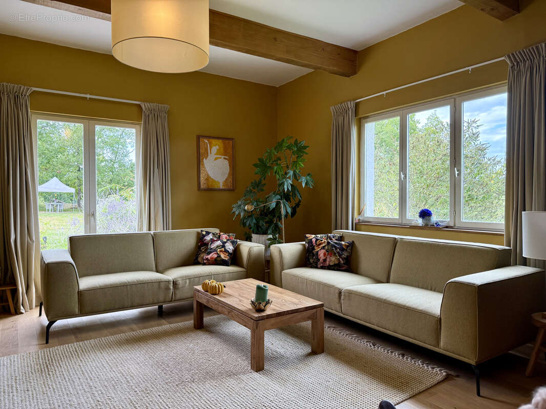 Maison à SAINT-EUTROPE-DE-BORN