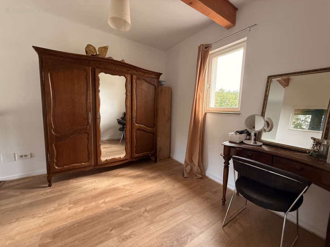 Maison à SAINT-EUTROPE-DE-BORN