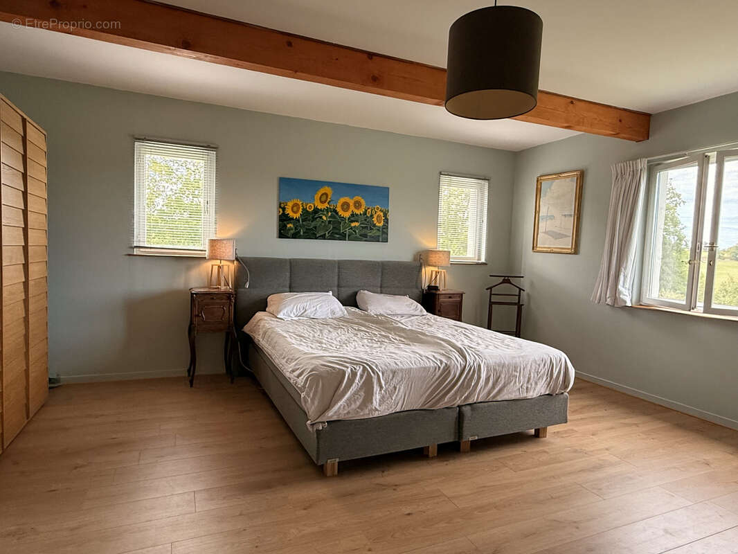 Maison à SAINT-EUTROPE-DE-BORN