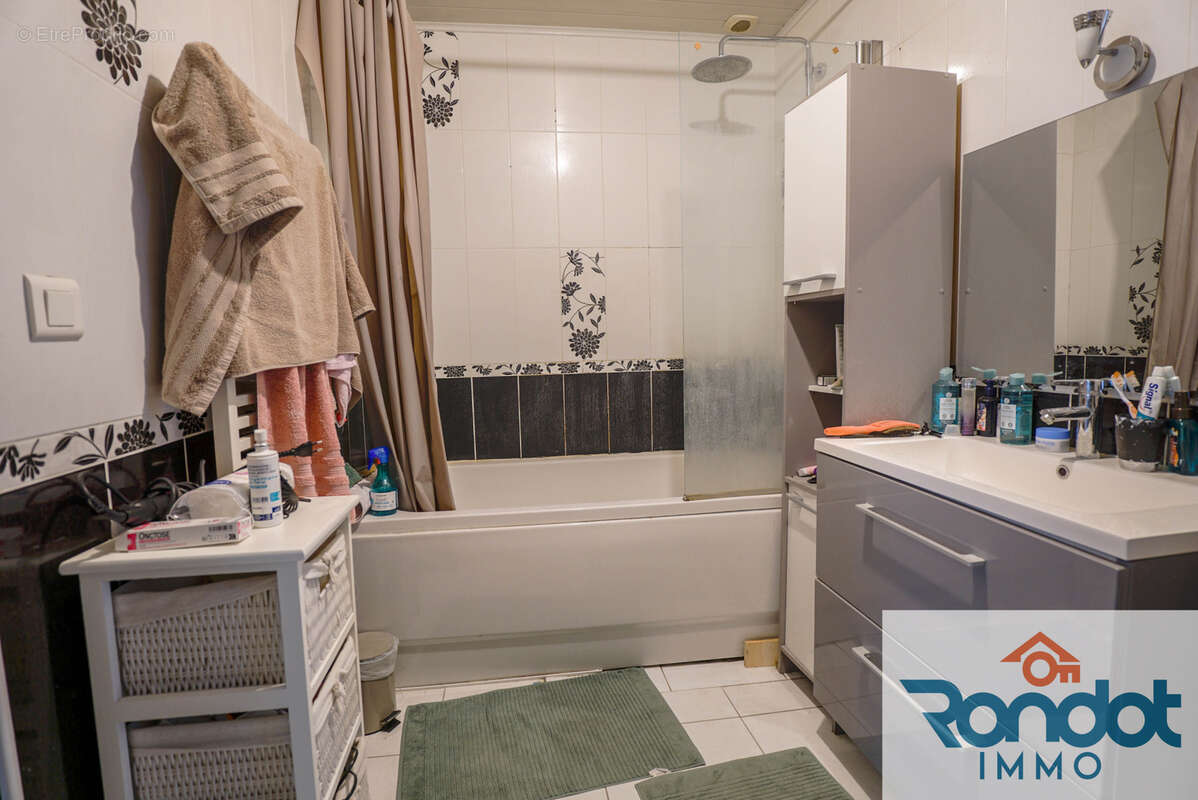 Appartement à SELONGEY