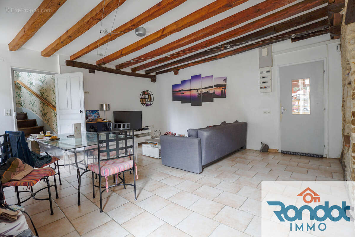 Appartement à SELONGEY