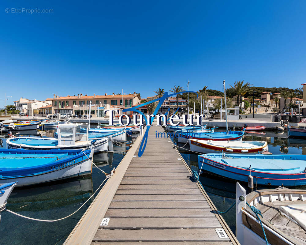 Maison à SIX-FOURS-LES-PLAGES