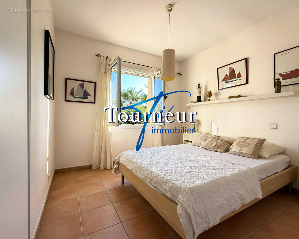 Maison à SIX-FOURS-LES-PLAGES